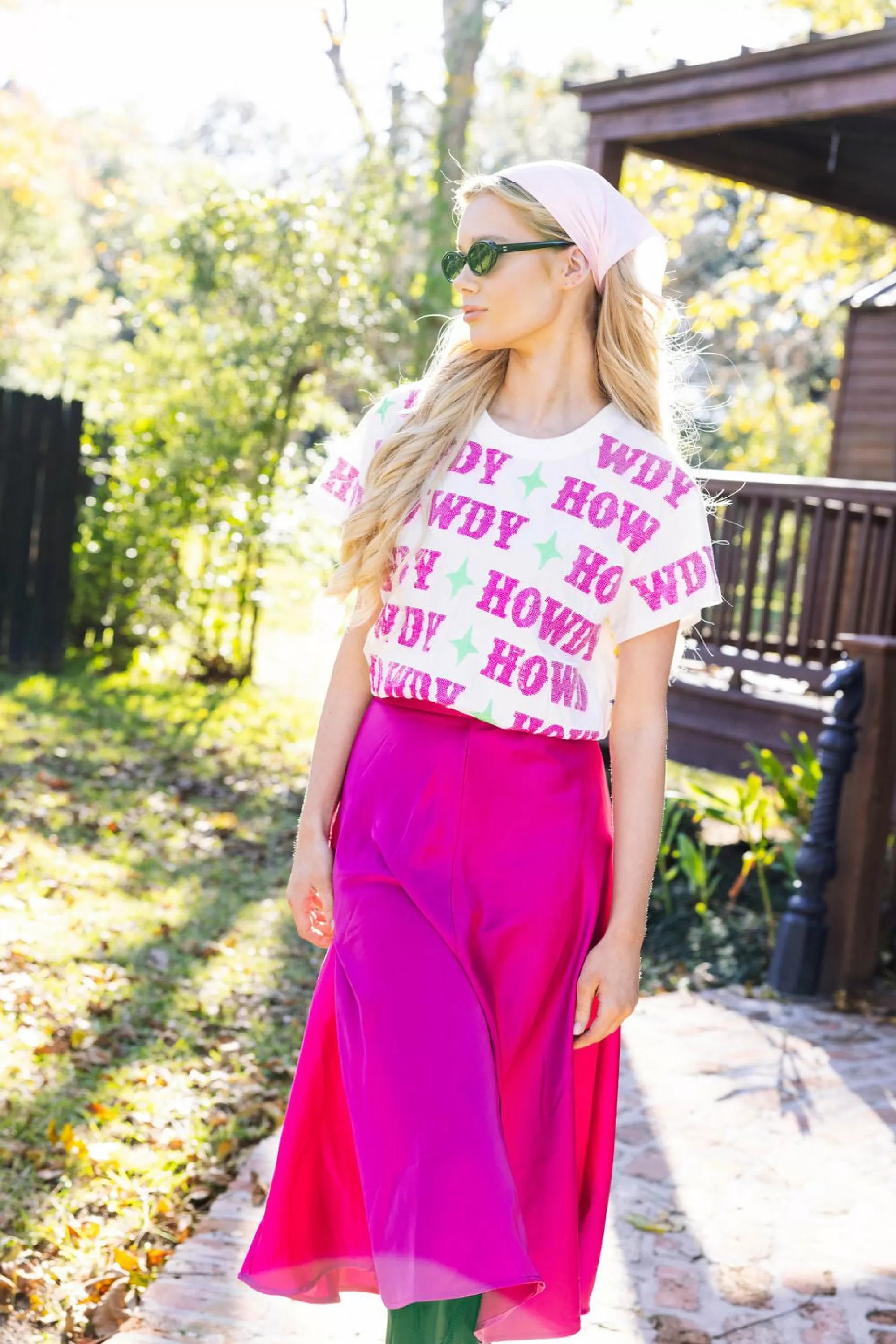 Queen Of Sparkles Howdy Y'All Colorblock Tee